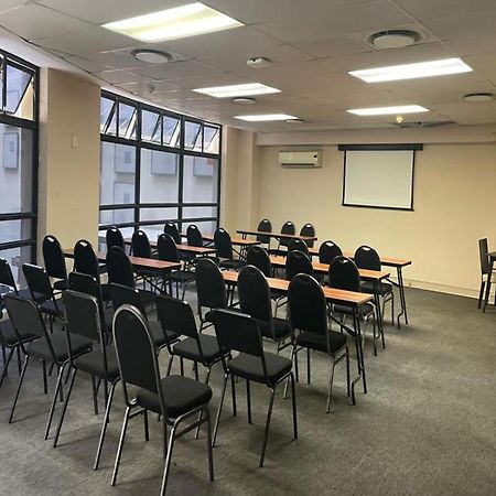 Mapungubwe Apartments Johannesburg Exterior photo